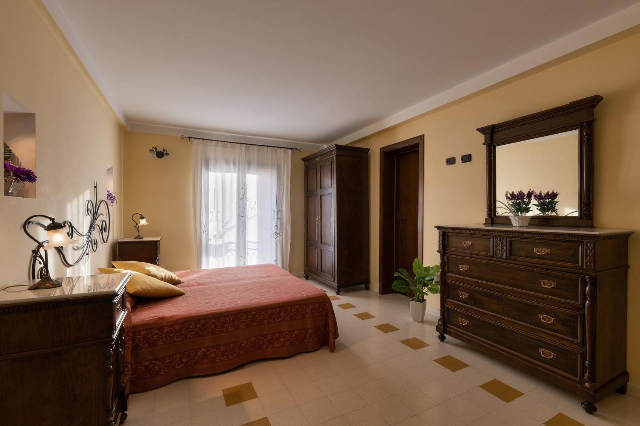 Casa Manzella Bed and Breakfast Terrasini Buitenkant foto